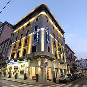 4* Hotell Mokinba Baviera